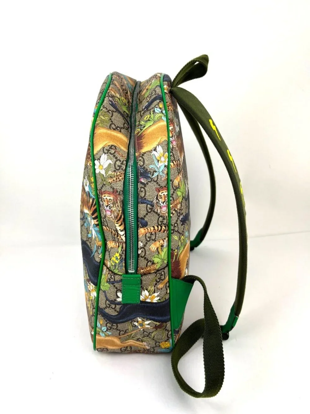 Gucci GG Supreme Feline Childrens Dome Multicolor Backpack